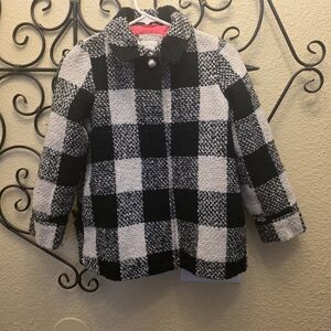 Cat & Jack Black and White Plaid Coat with Pink Lining Size M (7,8)